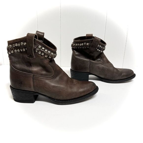 FRYE Women’s Diana Cut Stud Western Boots Size 6B - Picture 1 of 10